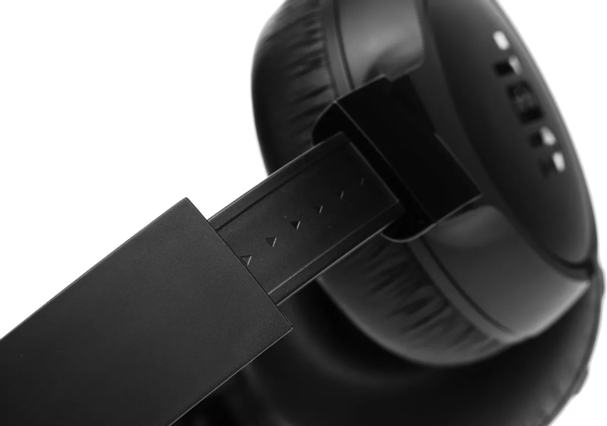 Беспроводные накладные наушники JBL Tune 670NC (JBLT670NCBLK) фото
