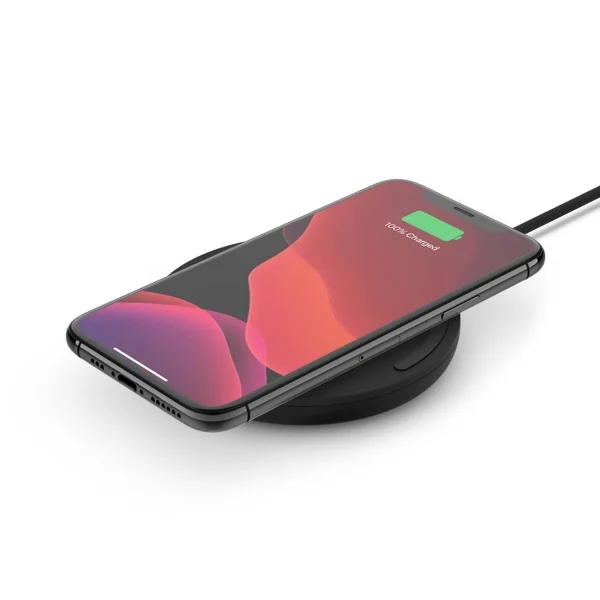 Беспроводное зарядное устройство Belkin Pad Wireless Charging Qi, 10W, black (WIA001vfBK) фото