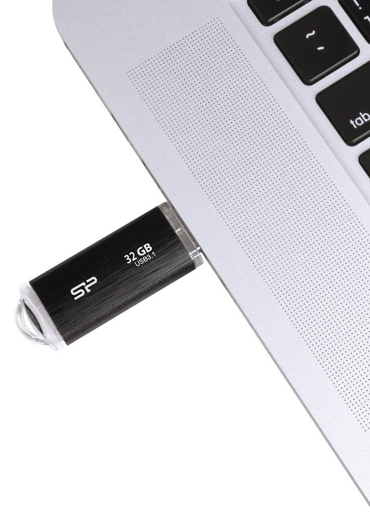Флэш-накопитель Silicon Power Blaze - B02, 128GB, Black (SP128GBUF3B02V1K) фото