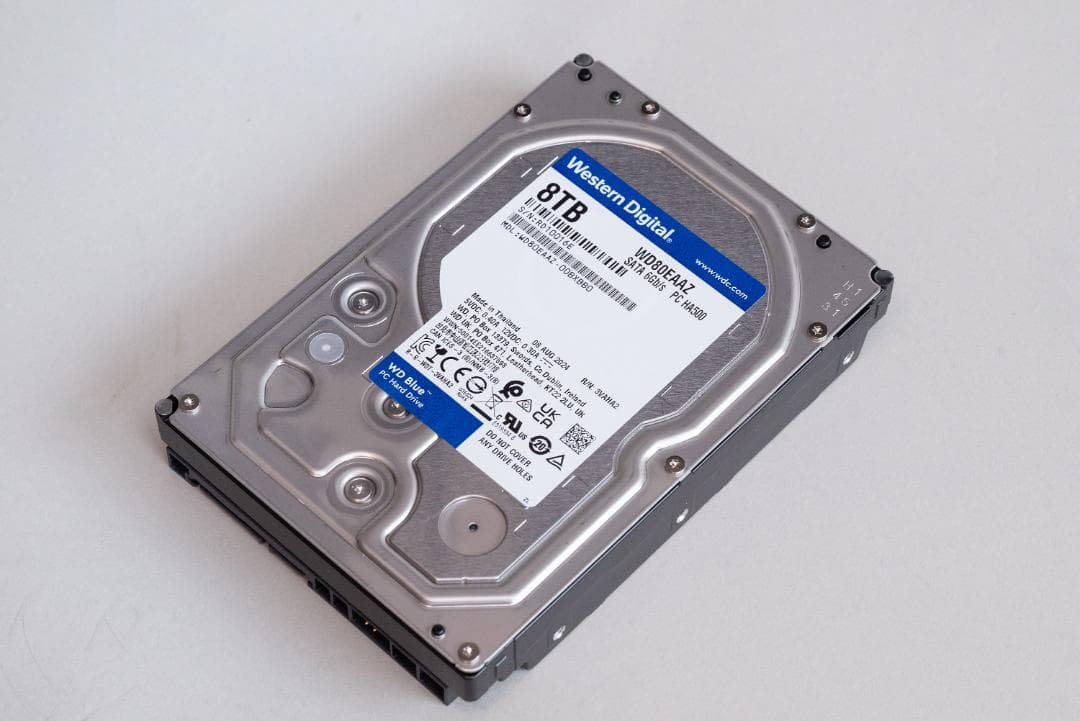 Жесткий диск HDD 8Tb Western Digital Blue SATA (WD80EAAZ) фото