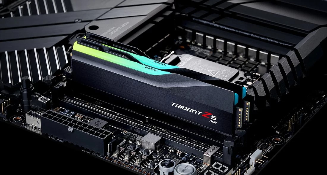 Память оперативная G.SKILL Trident Z5 RGB, DDR-5 DIMM 2x32GB Kit 5600MHz (F5-5600J3636D32GX2-TZ5RK) фото