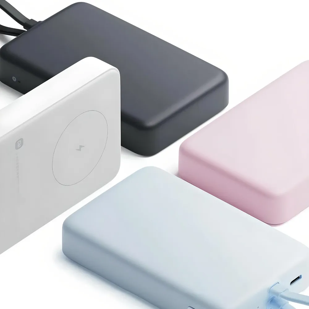 Портативный внешний аккумулятор Xiaomi 33W Magnetic Power Bank 10000mAh (Integrated Cable) White (WPB1007MI-White) фото