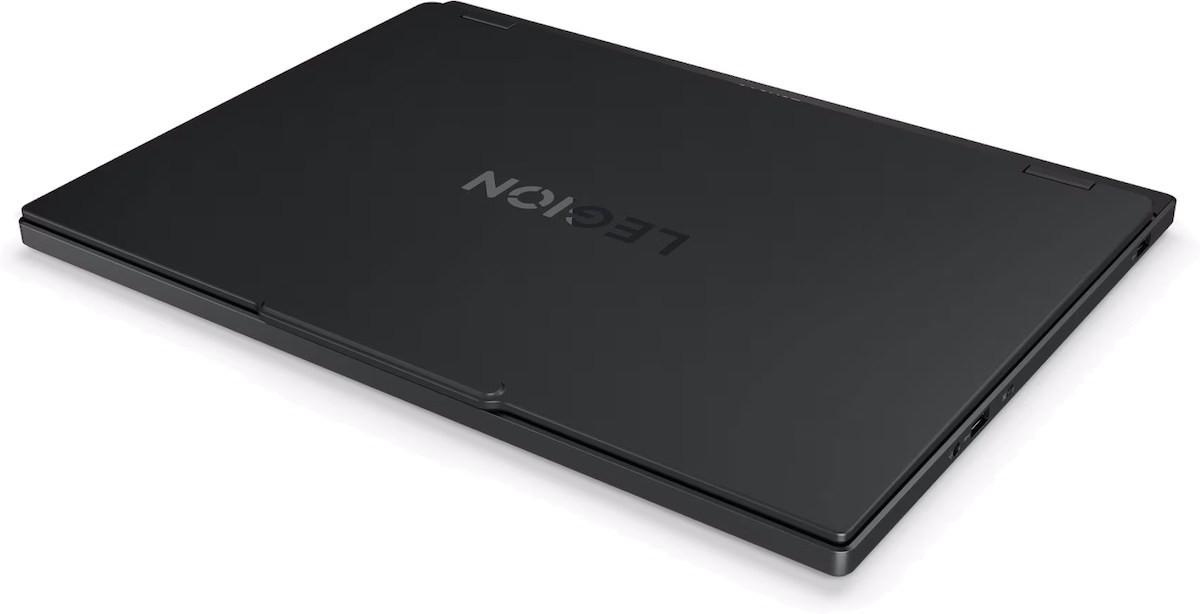 Ноутбук Lenovo Legion 5 15IRX10 (83LY00WVRK) фото