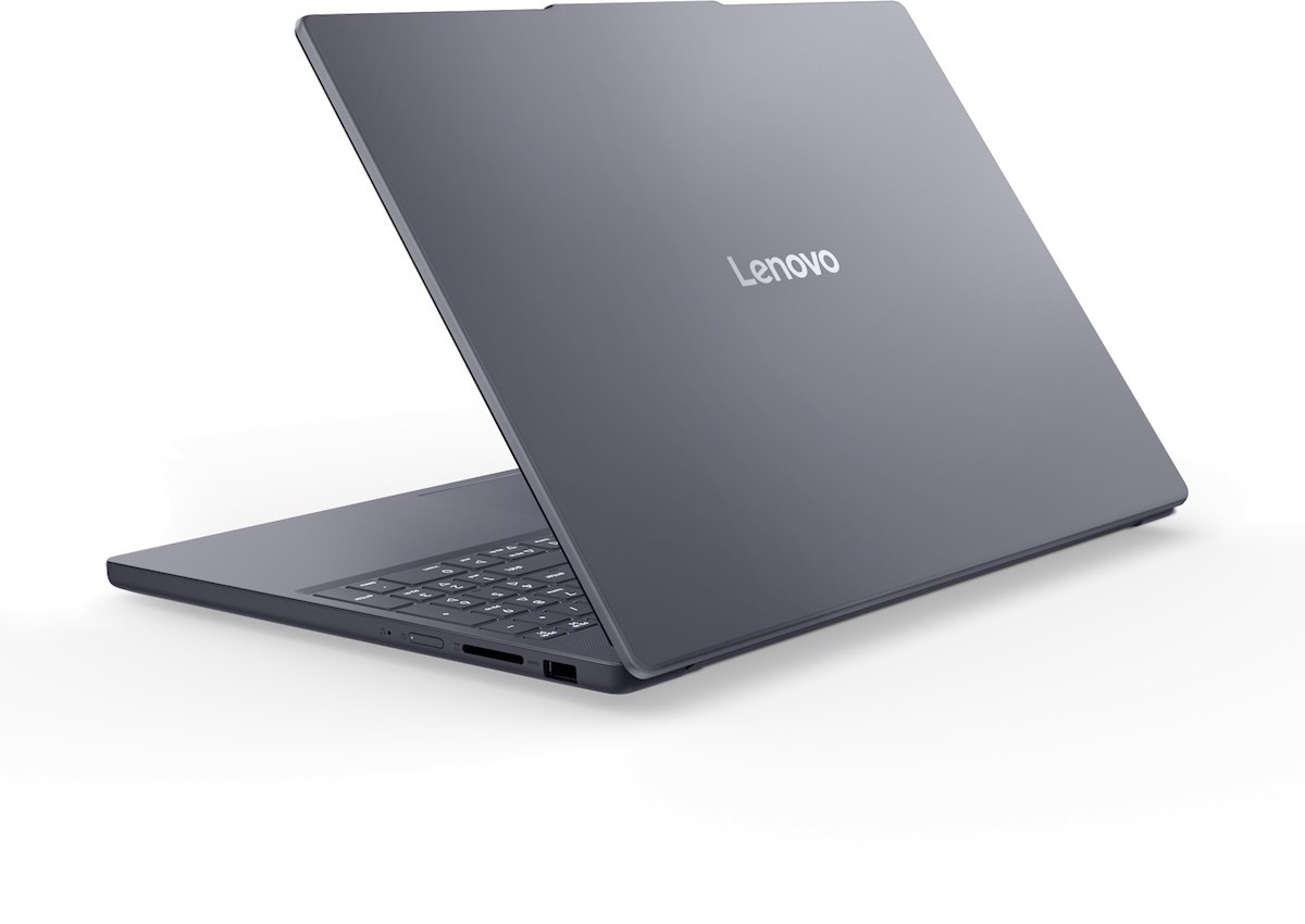 Ноутбук Lenovo IdeaPad Slim 3 15IPH11 (83UR002ARK) фото