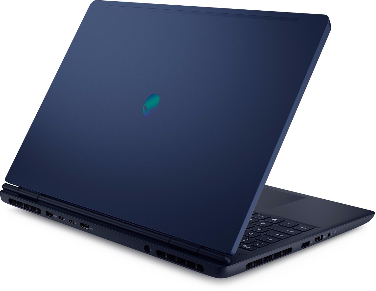 Ноутбук DELL Alienware 16 Aurora AC16250 (ac16250_rplh-r_011) фото