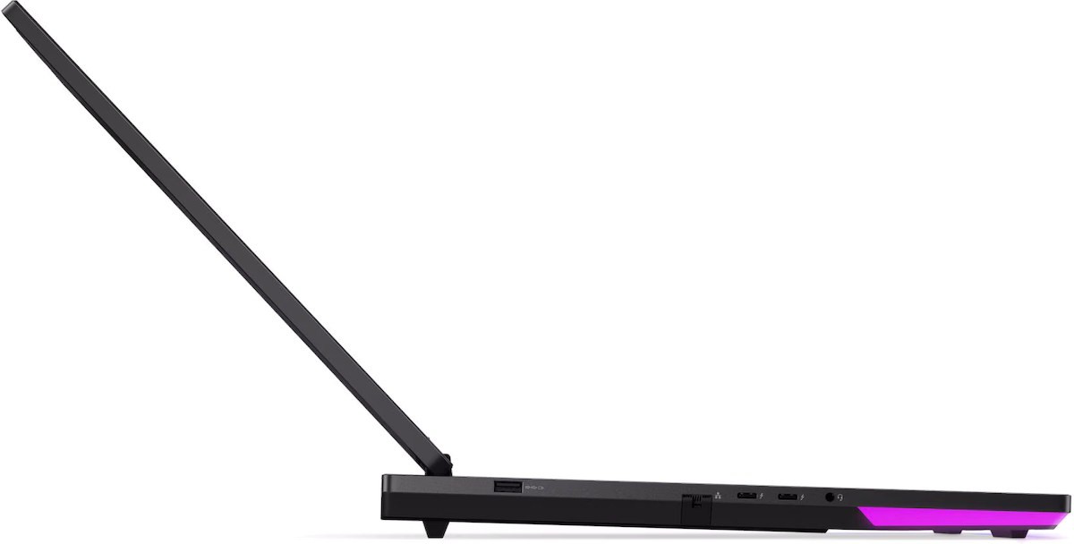 Ноутбук Lenovo Legion 9 18IAX10 (83EY0028RK) фото