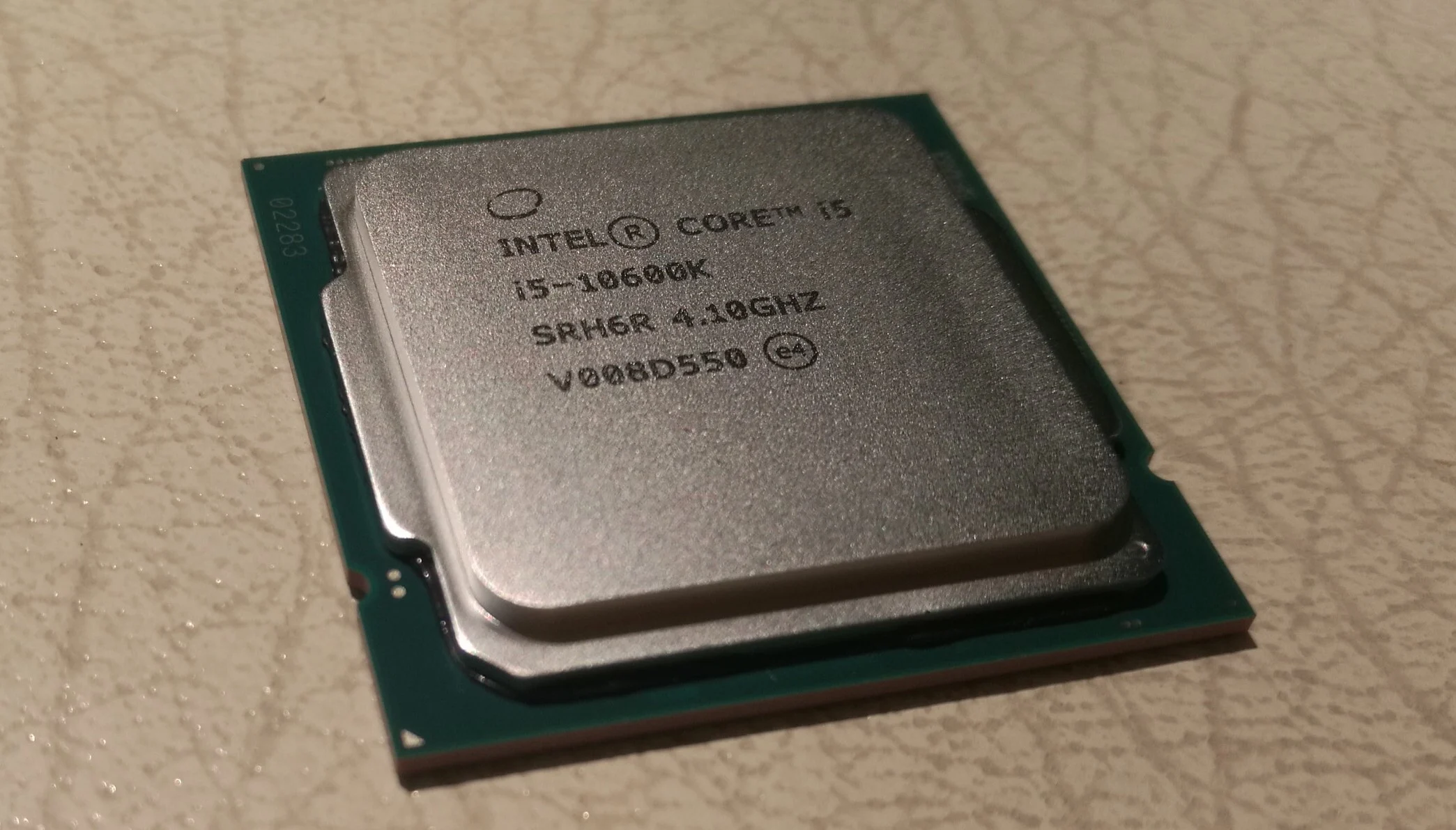 картинка Intel Core i5 10600K, S1200/6 cores/Comet Lake/4.1GHz UHD630/OEM от магазина itmag.kz